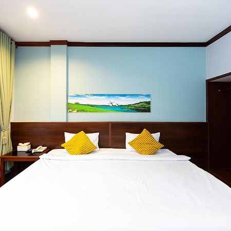 The President Hotel At Chokchai 4 Bangkok Extérieur photo